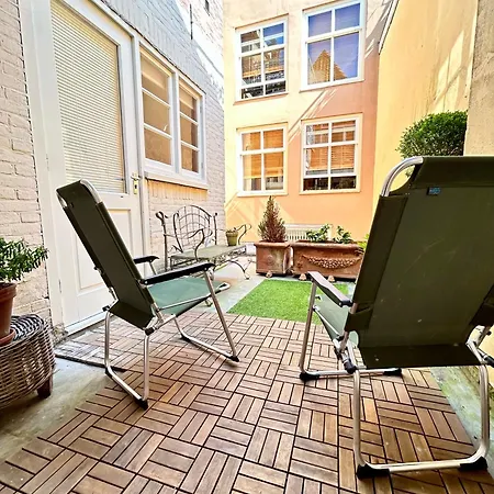 Centre Canal View Or Terrace View * Leiden