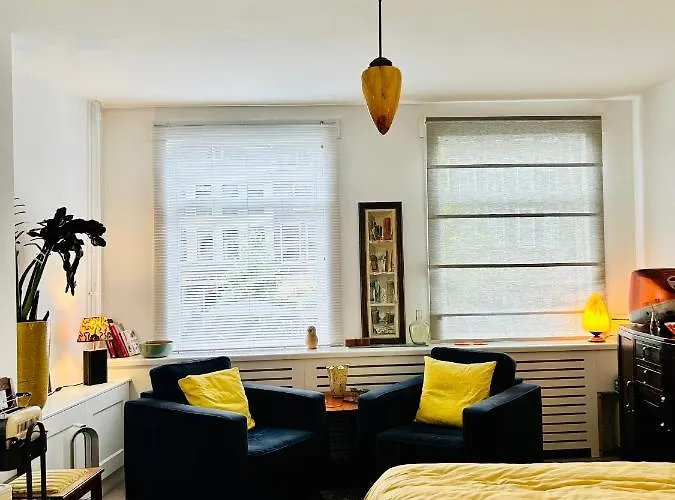 Centre Canal View Or Terrace View *