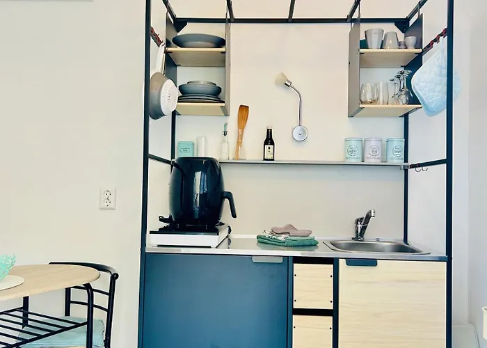 Centre Canal View Or Terrace View *