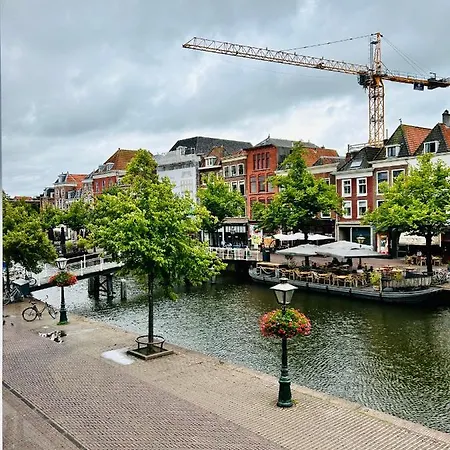 Centre Canal View Or Terrace View Appartement Leiden