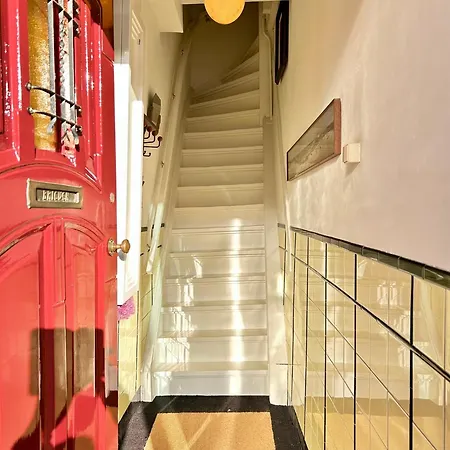 Centre Canal View Or Terrace View Leiden